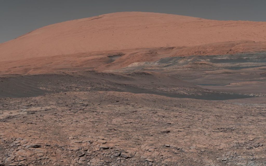 Mount Sharp auf dem Mars aus Sicht des Curiosity Rover, NASA
