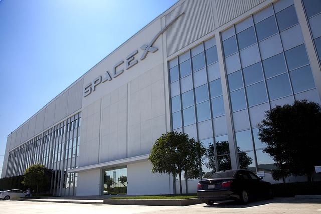 Read more about the article SpaceX: Weitere 30.000 Starlink Satelliten?