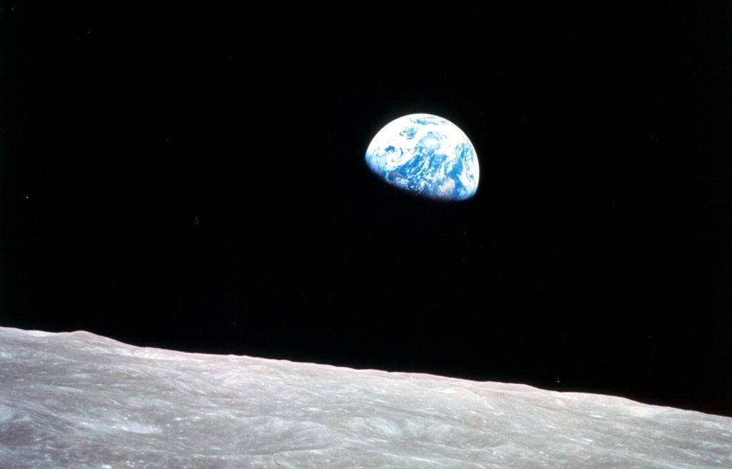 Wie wäre die Erde ohne Mond? Einflüsse des Mondes auf die Erde und das Leben dort.